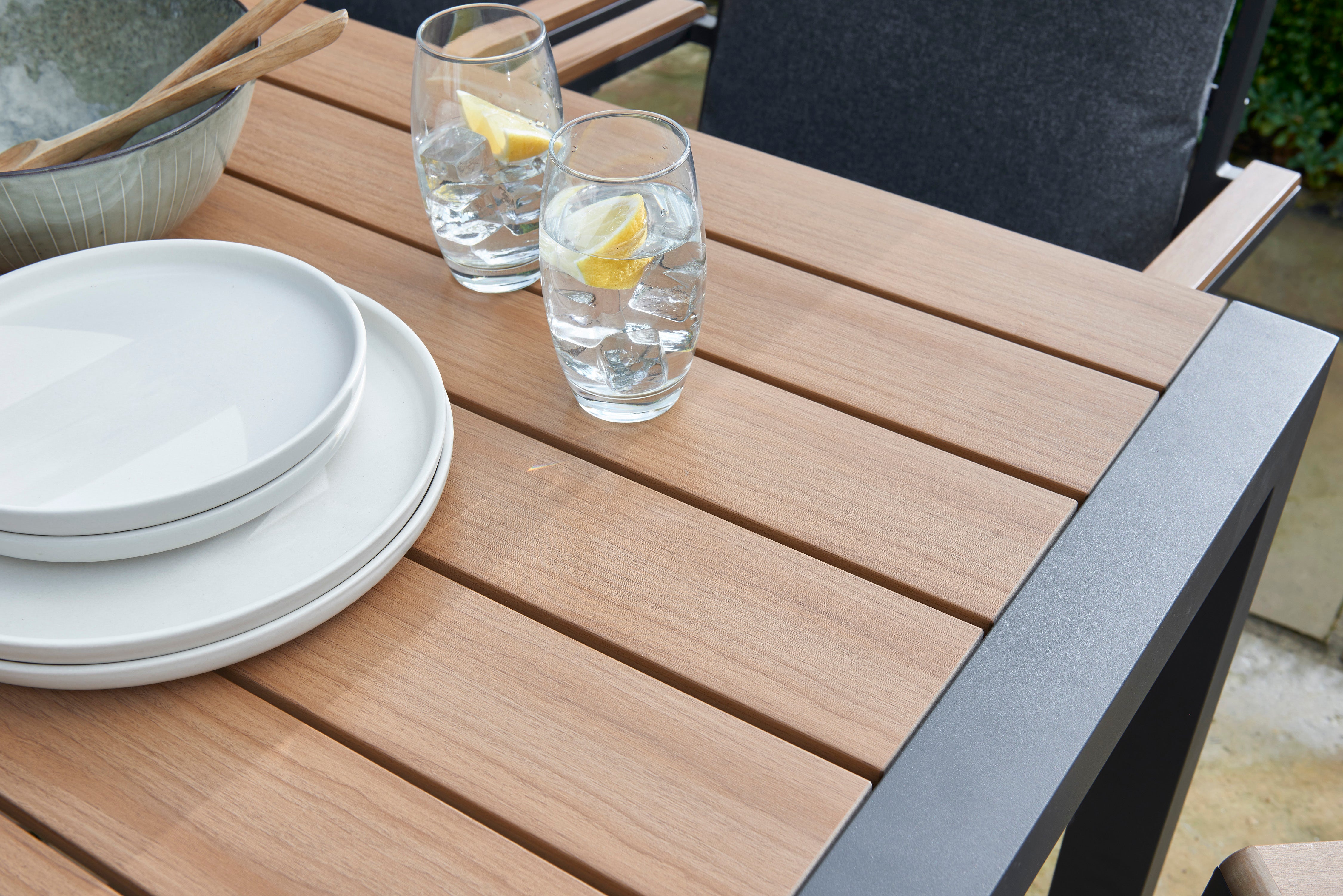 Norfolk Leisure Easton Aluminium Six Seater Dining Set