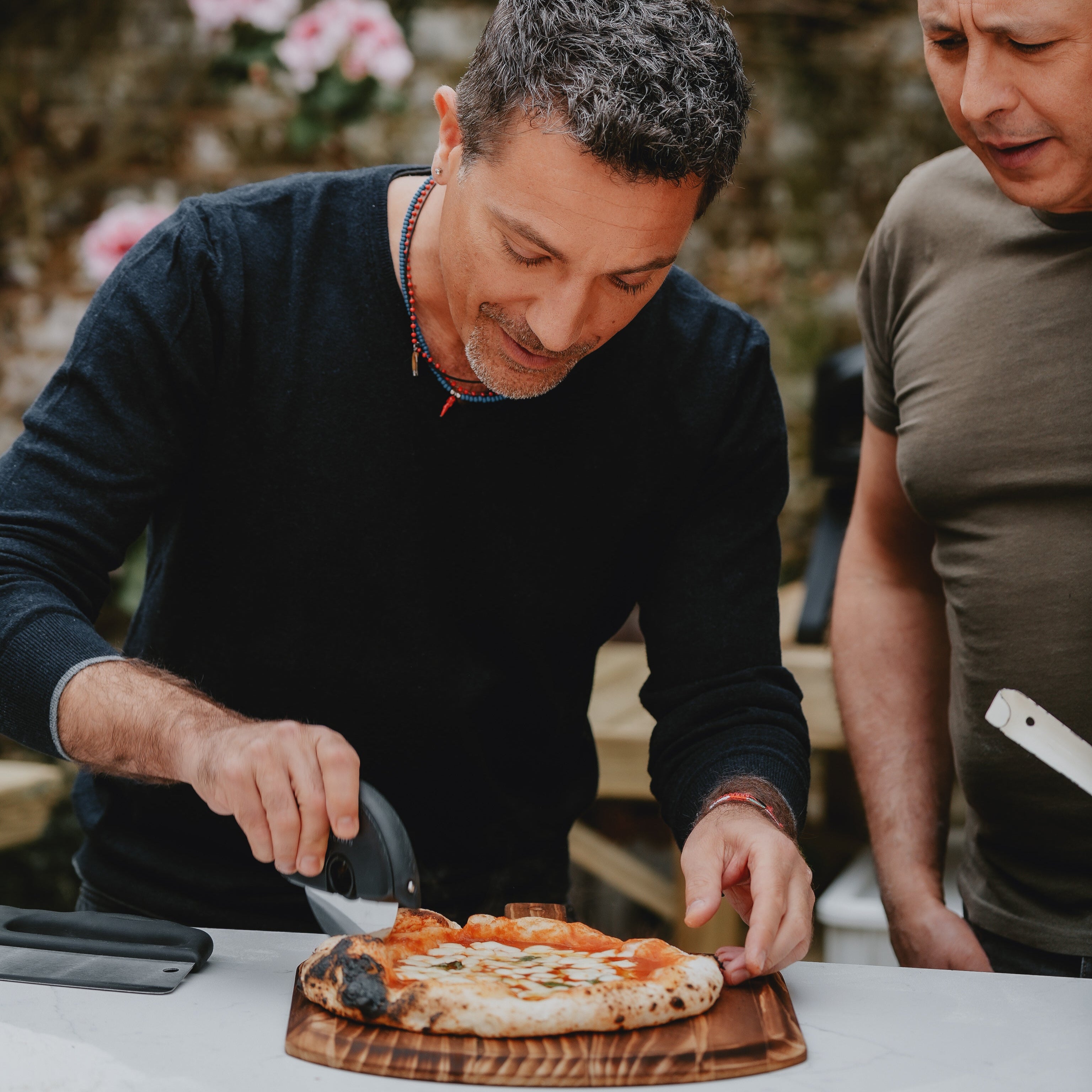 Disc Style Pizza Cutter