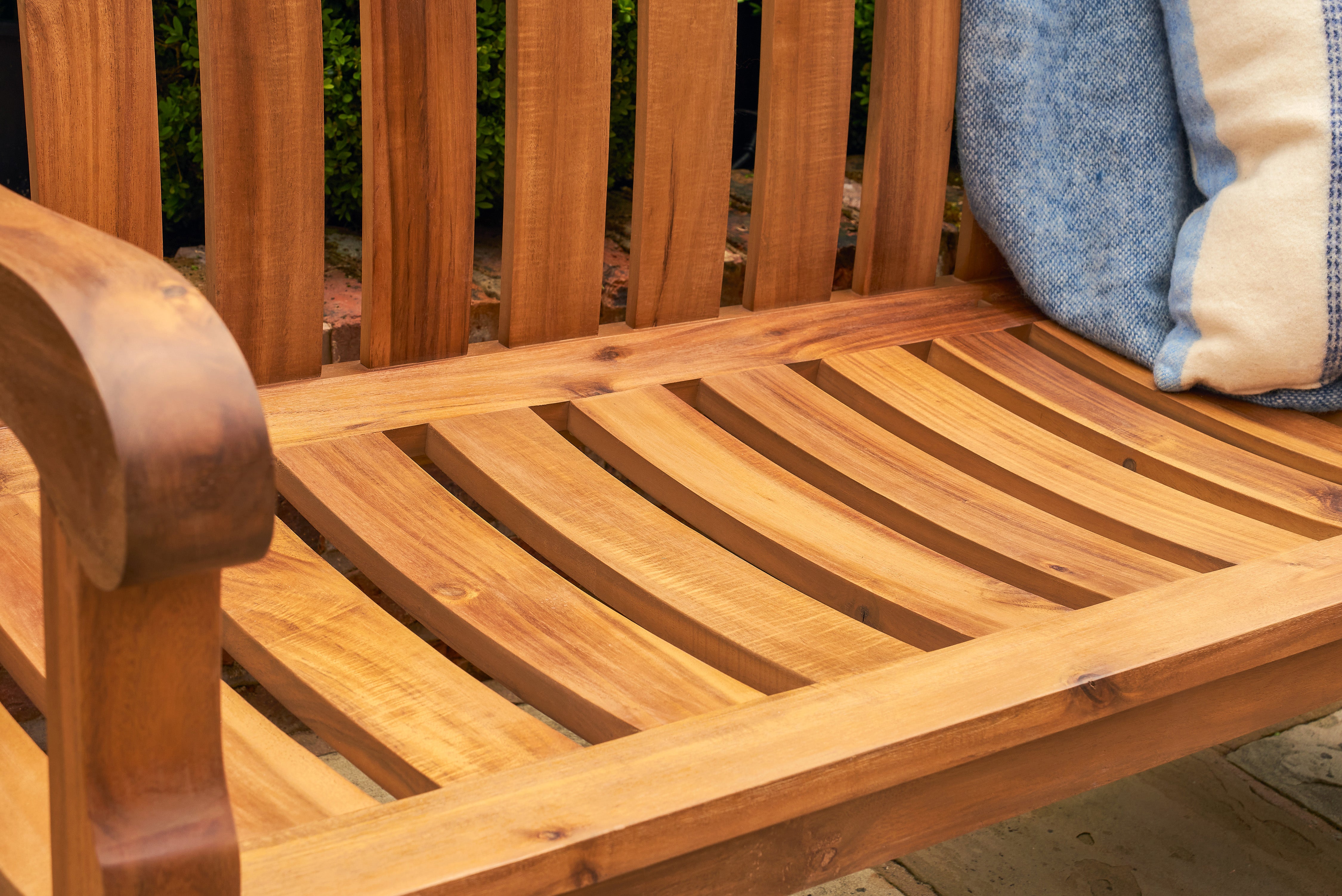 Norfolk Leisure Beeley 150cm Three Seater Bench