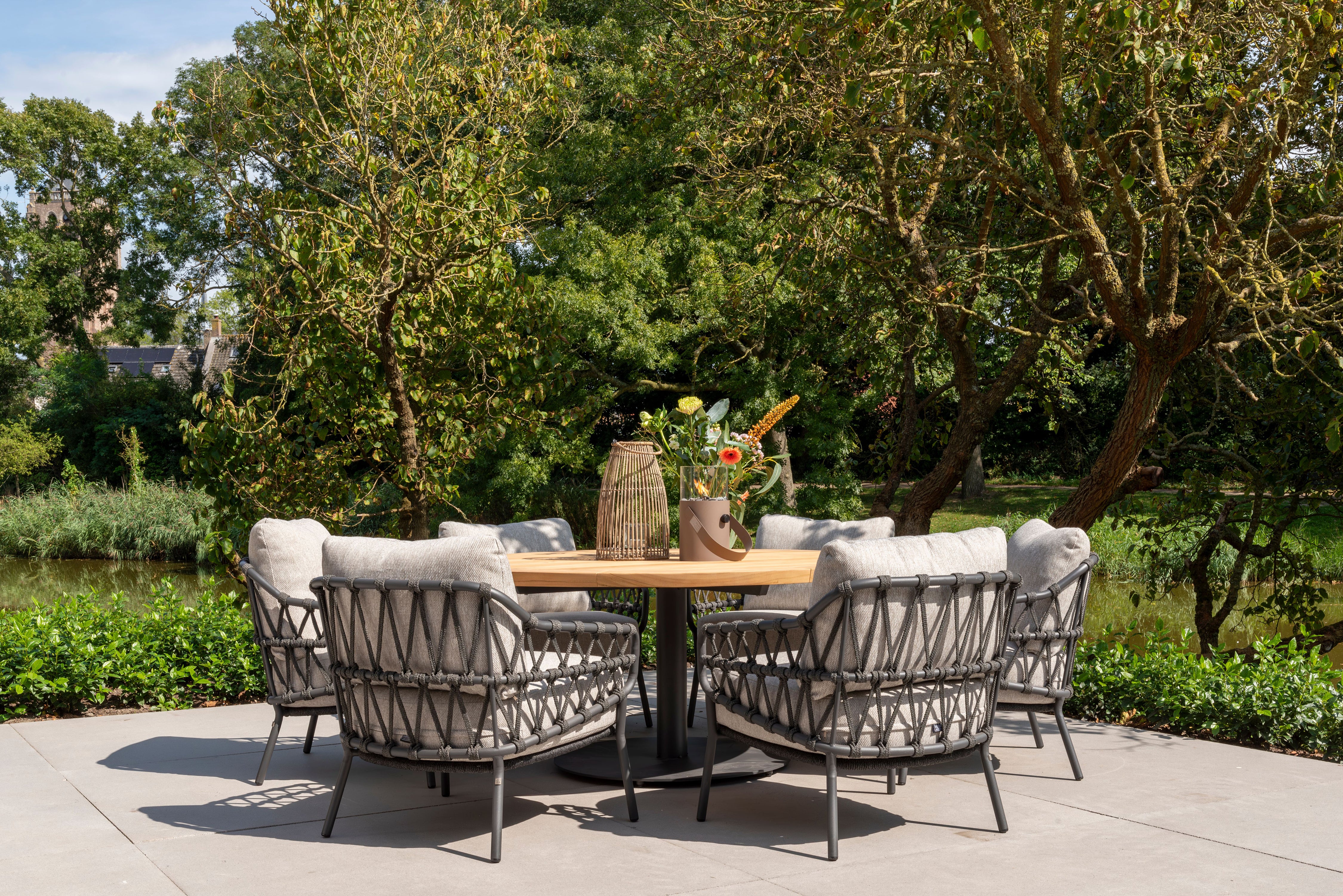 4 Seasons Outdoor Calpi Low Six Seater Dining Set with Saba 160cm Low Round Dining Table - Rope Design