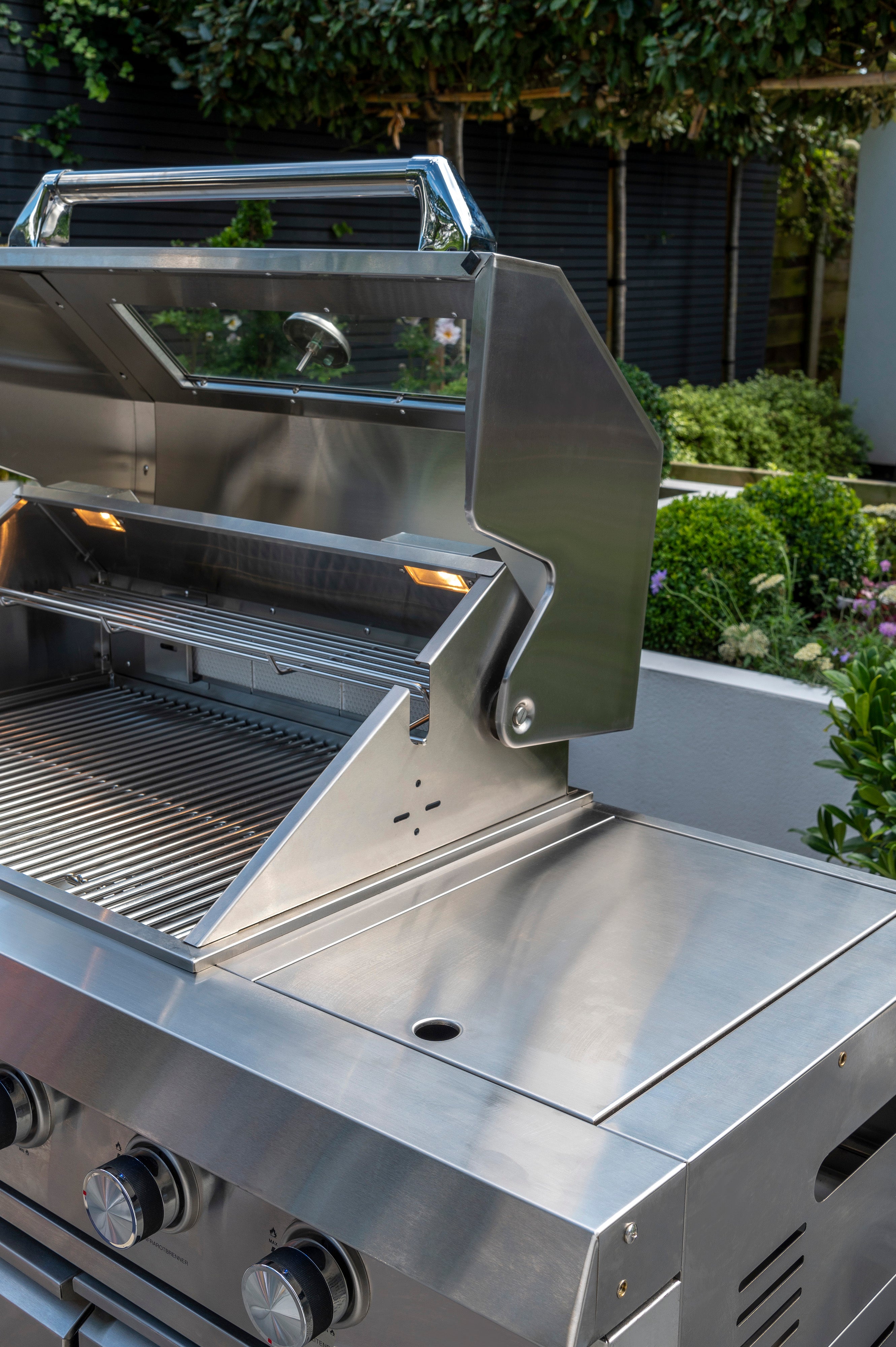 Norfolk Grills Absolute Outdoor Kitchen 4 Burner Gas BBQ With Side Burner