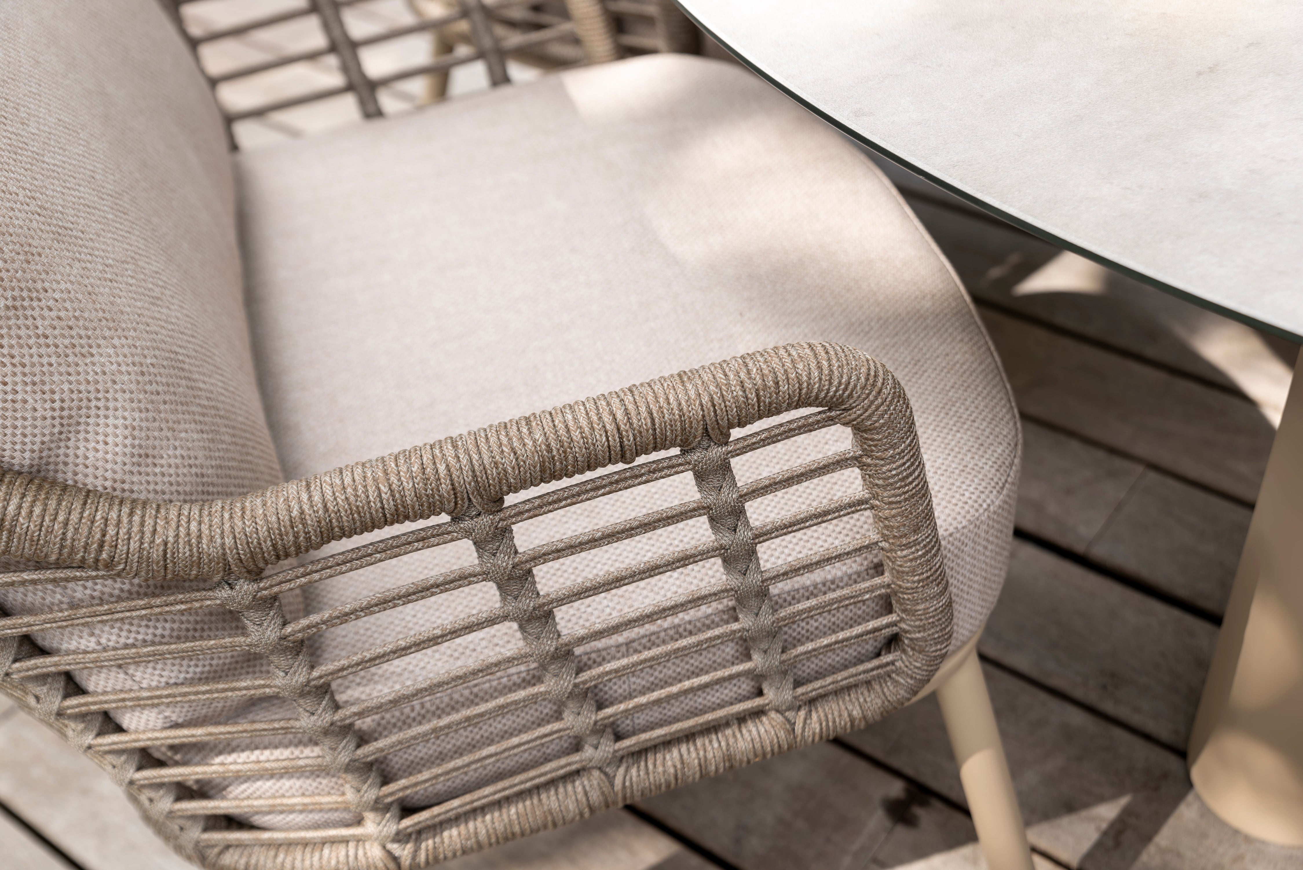 4 Seasons Outdoor Puglia Low Six Seater Round Dining with Cushions - Rope Design