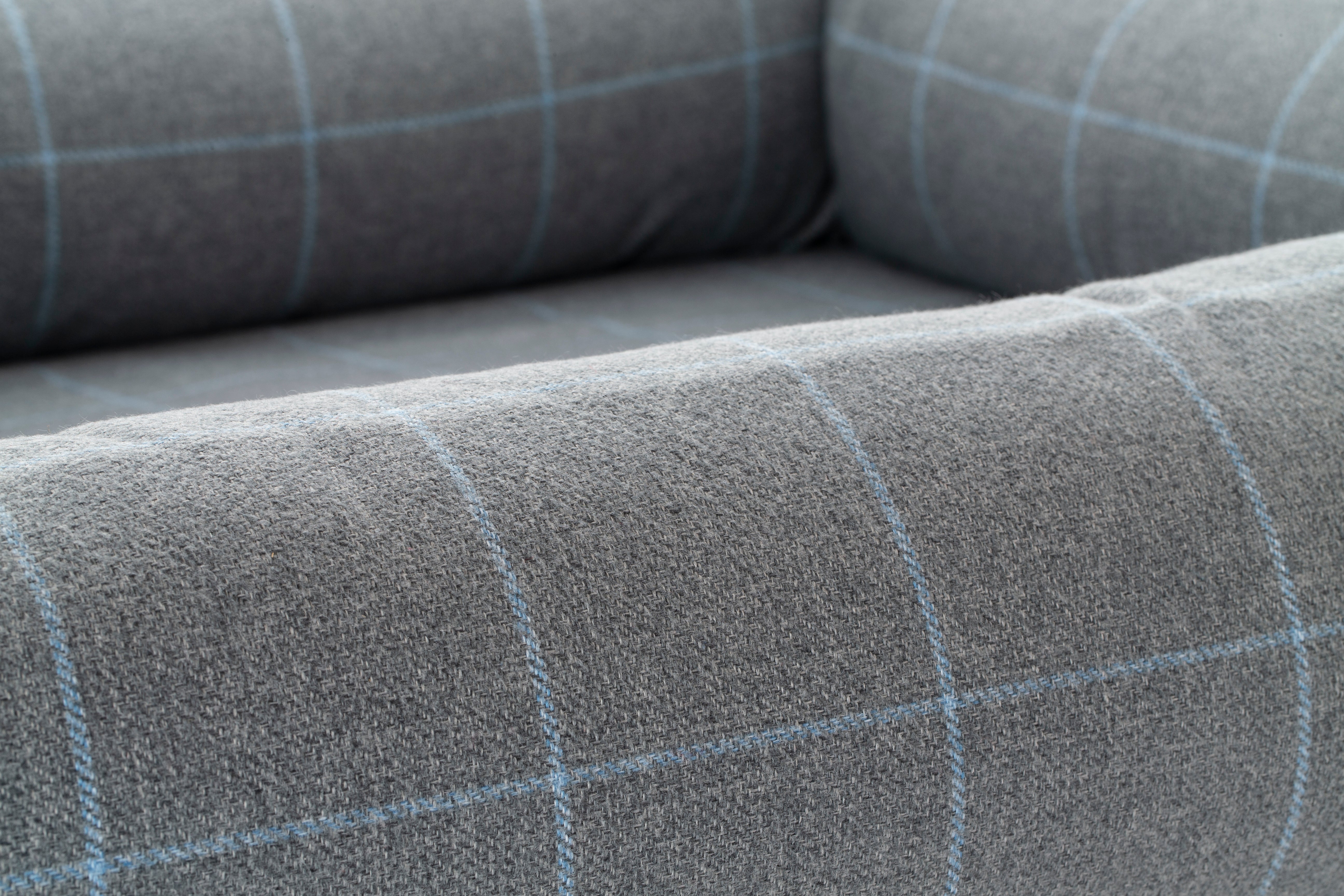 Pet Luxury Bolster Rectangular Dog Bed 3 Sizes in our Avondale in Classic Check: Blue-Grey