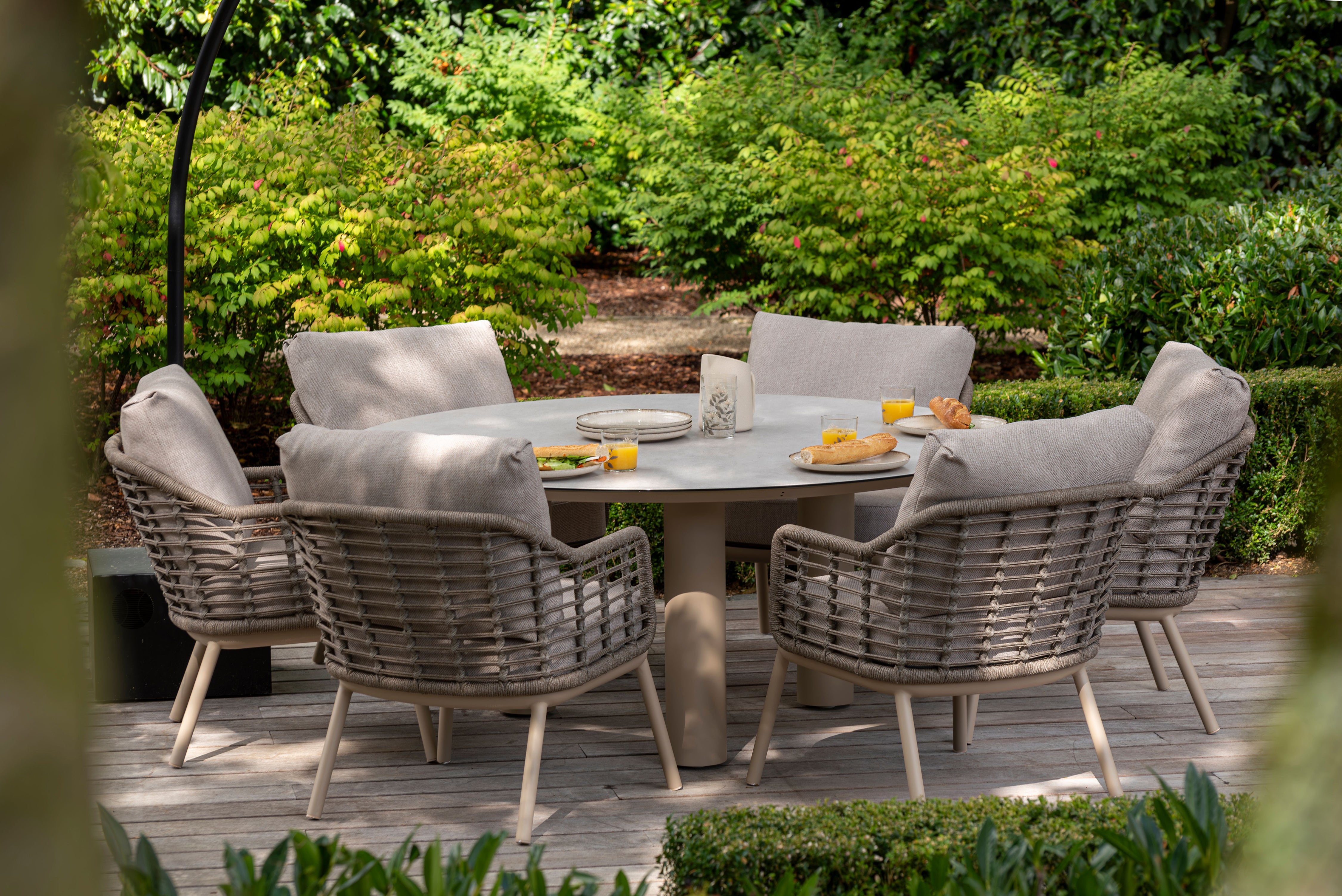 4 Seasons Outdoor Puglia Low Six Seater Round Dining with Cushions - Rope Design
