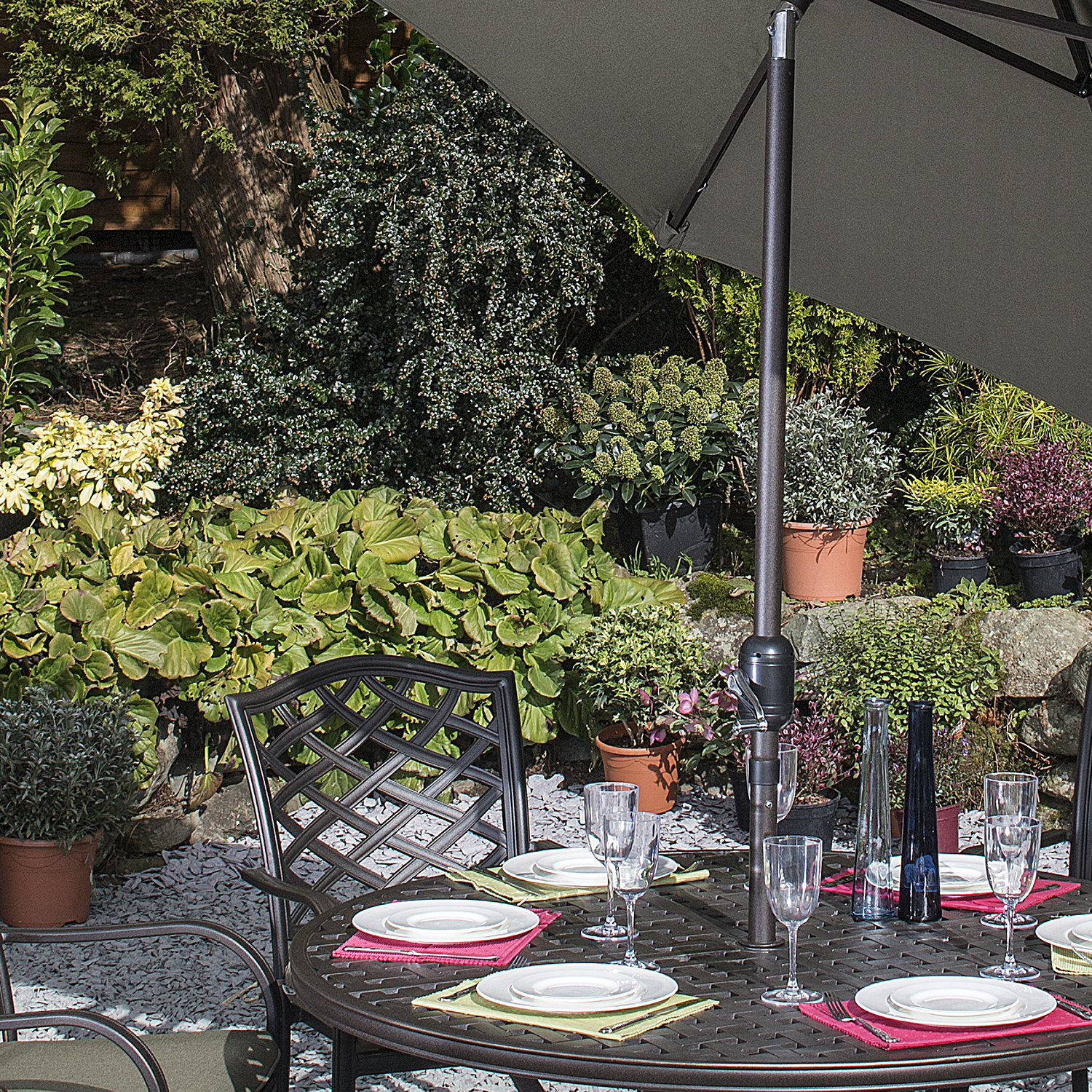 How Do I Protect My Cast Aluminium Garden Furniture With ClearSpell Covers?