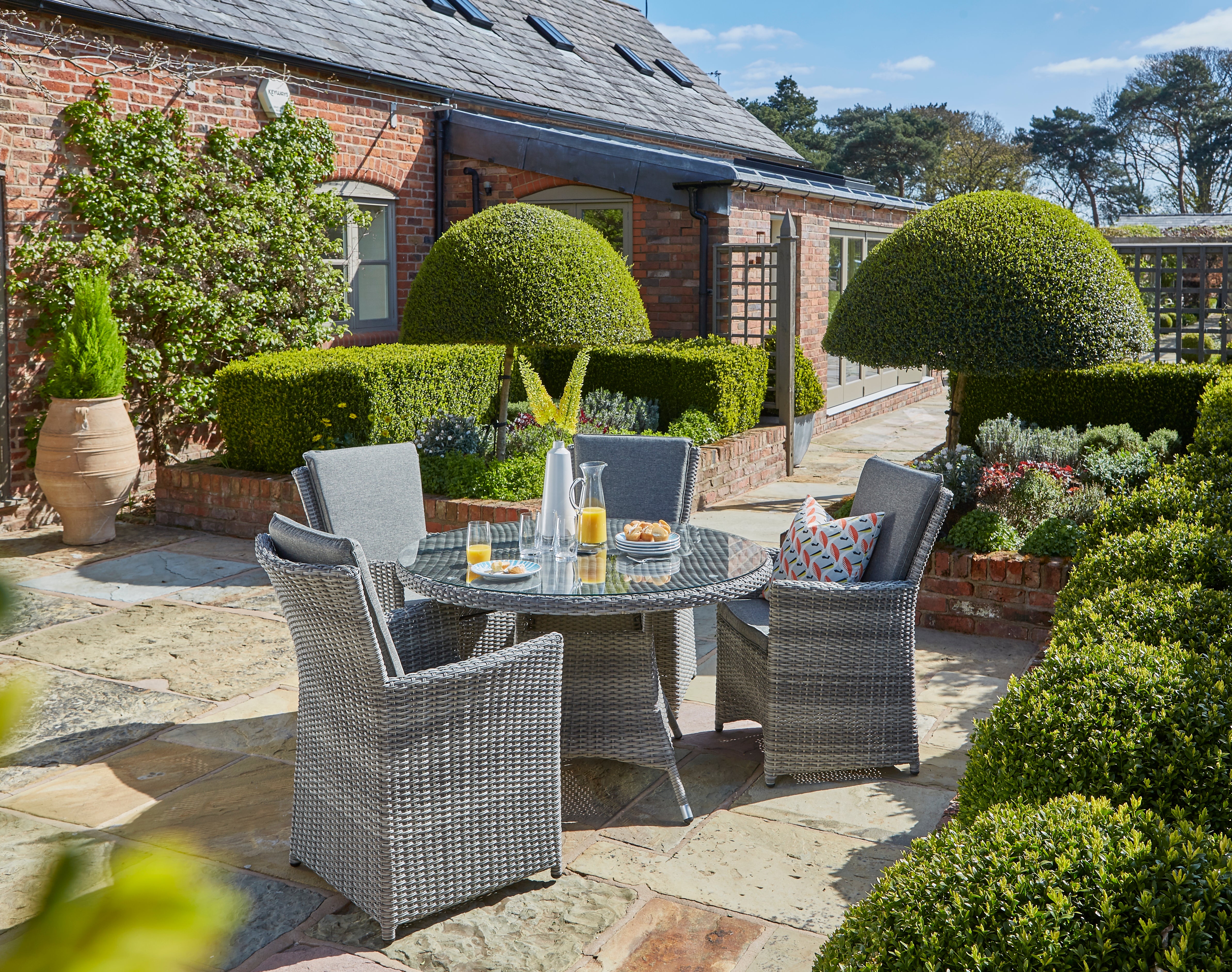 Norfolk Leisure Burnham XL Four Seater Round Weave Dining Set