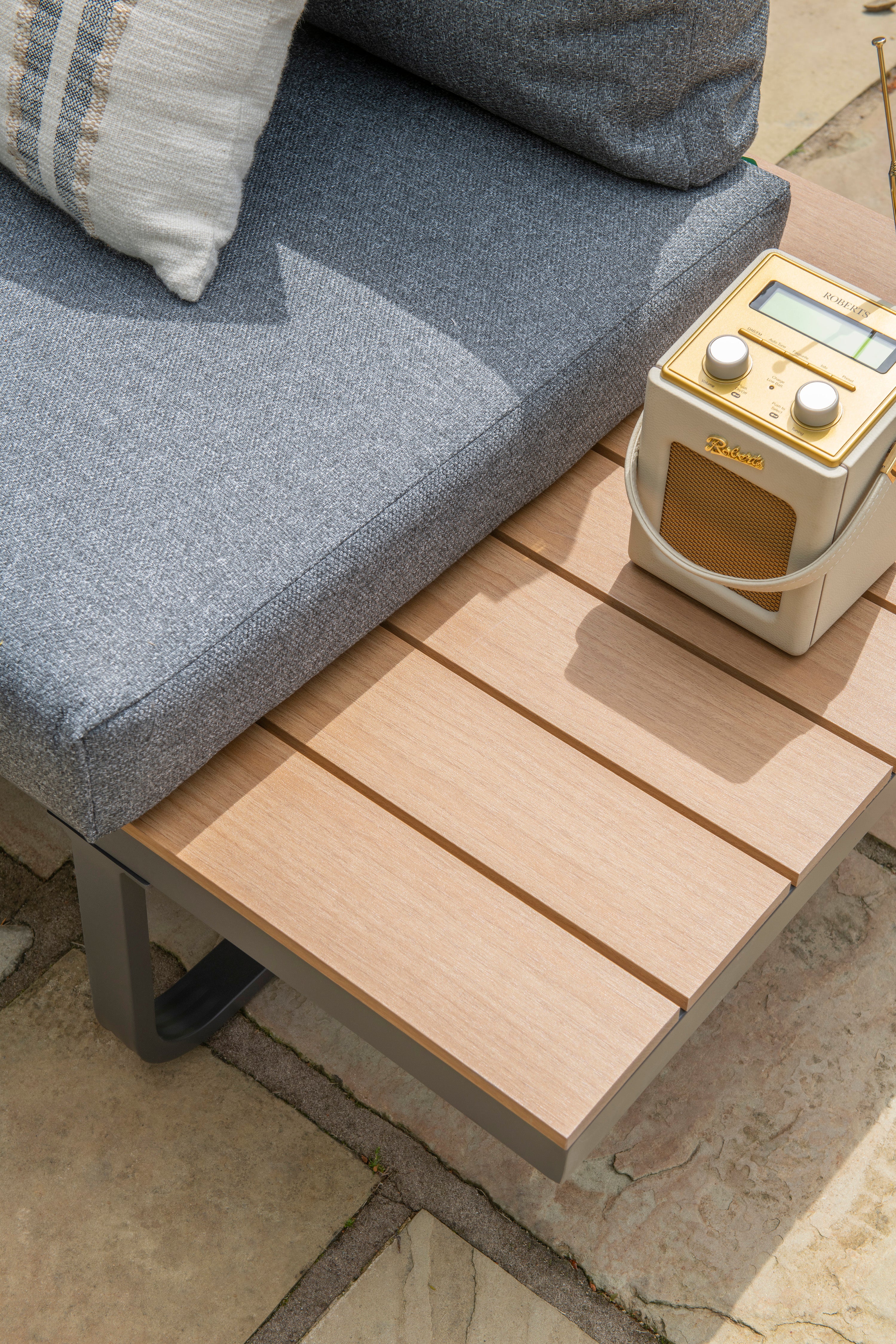 Norfolk Leisure Billingford Aluminium Large Corner Set