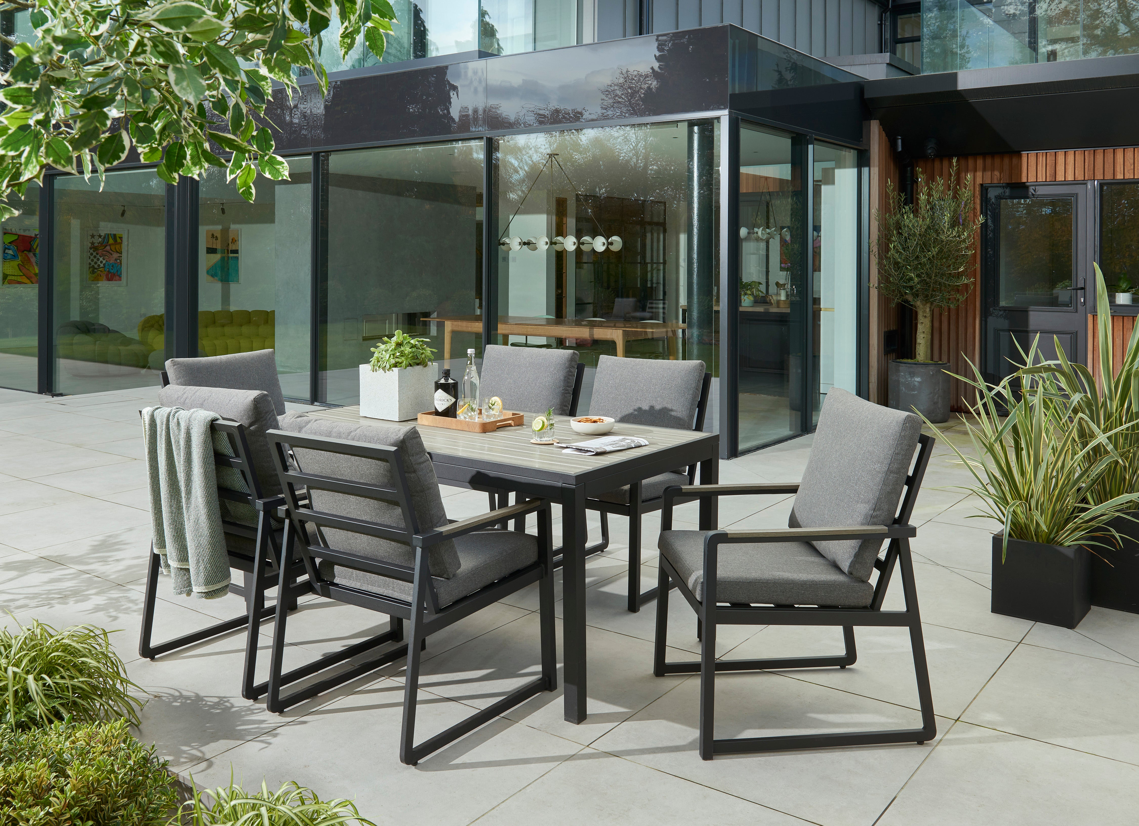 Norfolk Leisure Hemsby Aluminium Six Seater Rectangular Dining Set