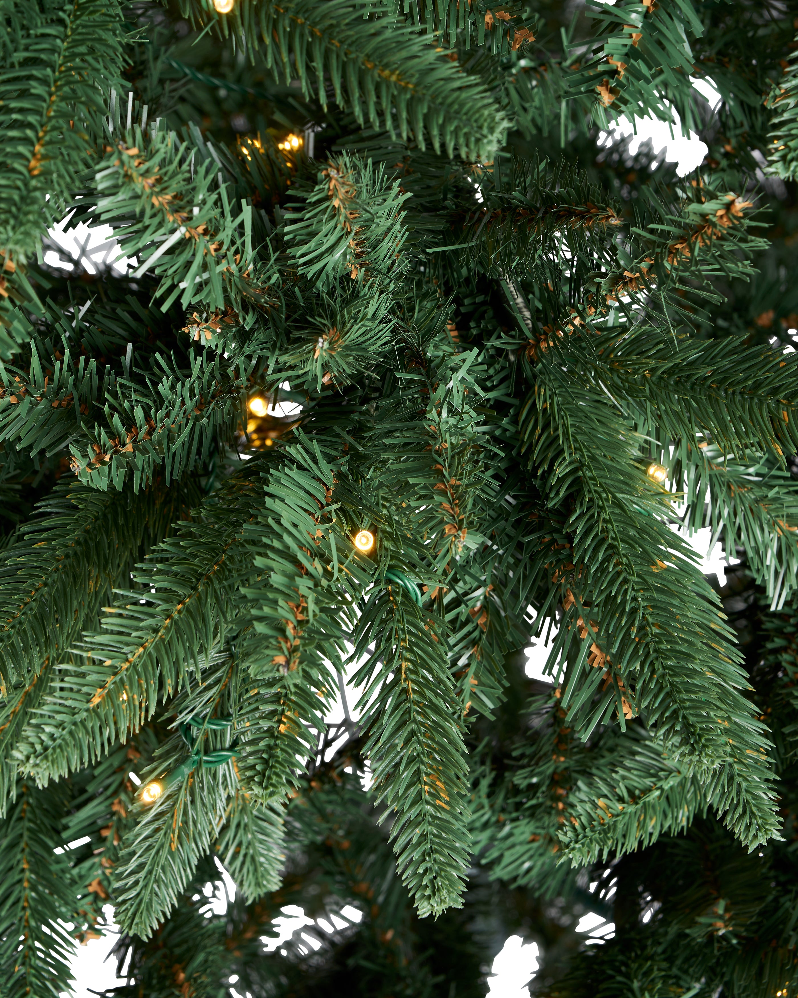 Bosk Pre-lit Laurieston Pine Artificial Christmas Tree