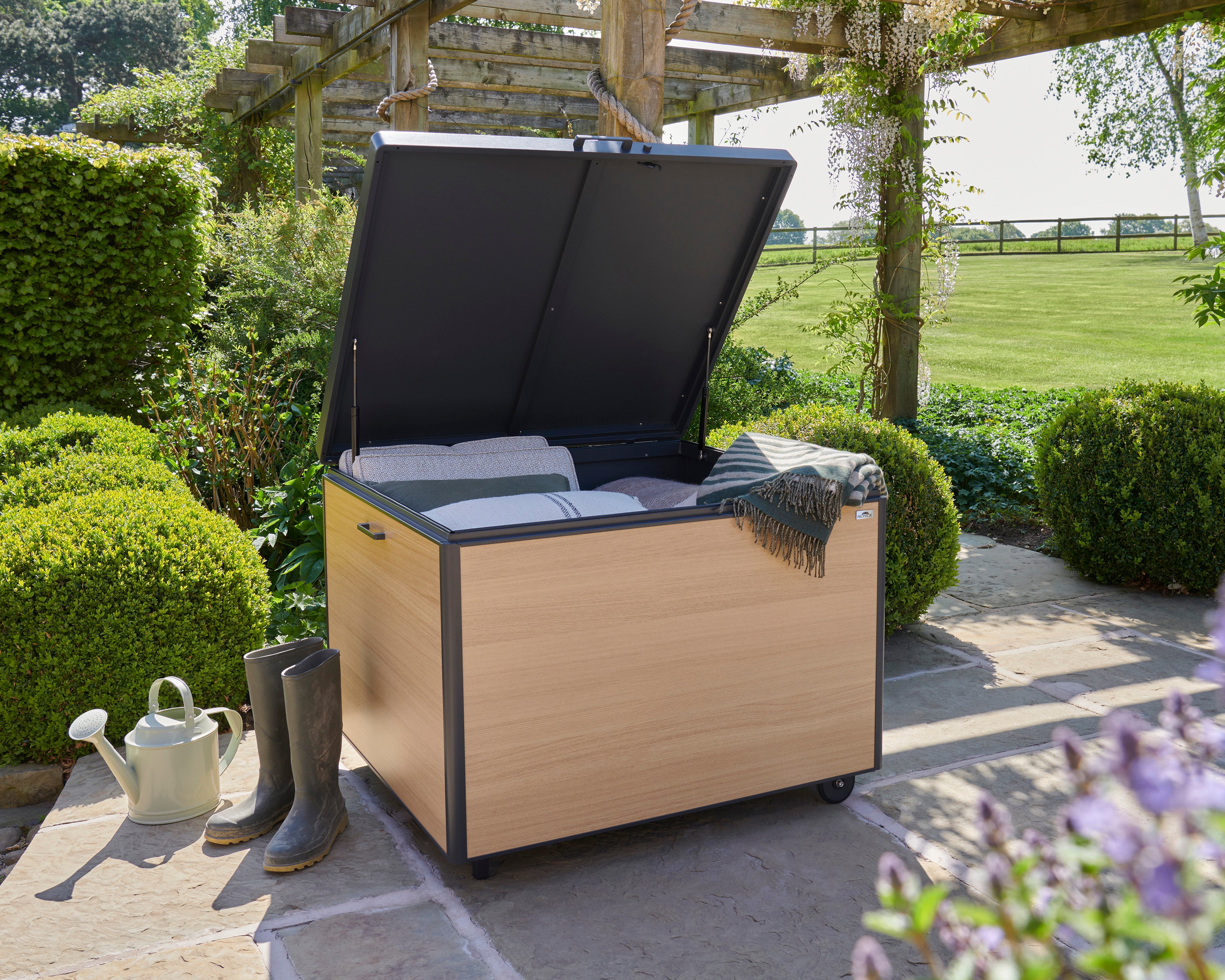 Norfolk Leisure Royce Medium Size Aluminium Storage Boxes